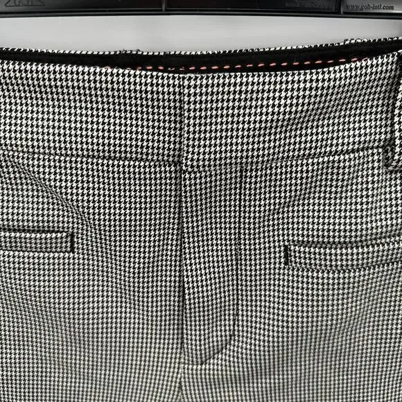 ANTHROPOLOGIE NWT The Essential Slim Pant in Black and White Houndstooth // 4 - Picture 7 of 15